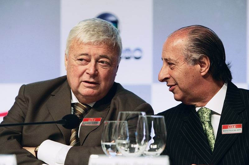 Ao lado de Teixeira: demiss&atilde;o do irm&atilde;o do ex-presidente