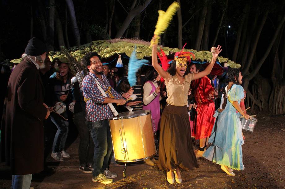 Grupo Coletivo Ayê, na Mostra Sesc de Teatro de Rua