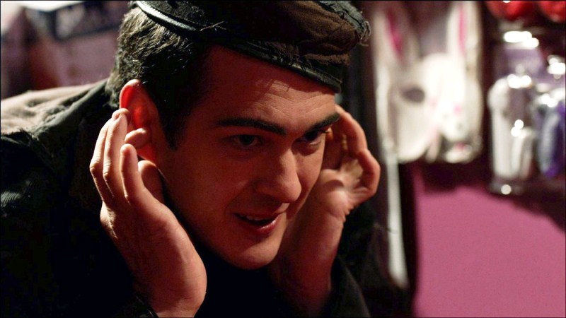 Copa de Elite: Marcos Veras interpreta o policial Jorge Capitão Copa de Elite: Marcos Veras interpreta o policial Jorge Capitão