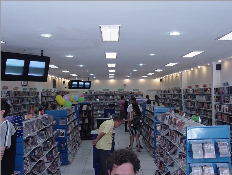 2001 Vídeo: locadora e loja de DVD e Blu-ray