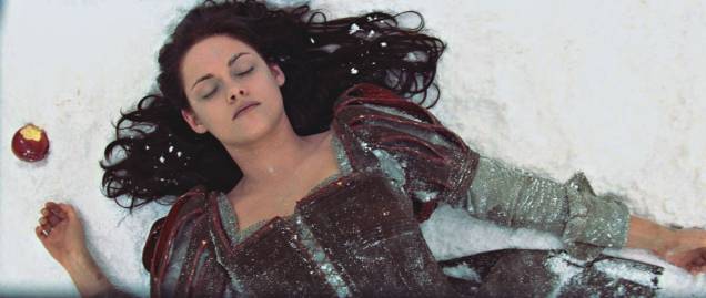 Branca de Neve e o Caçador: princesa vive numa floresta assustadora Branca de Neve e o Caçador: princesa vive numa floresta assustadora