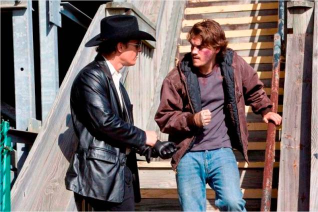 Killer Joe - Matador de Aluguel: Matthew McConaughey na pele de um policial duas caras Killer Joe - Matador de Aluguel: Matthew McConaughey na pele de um policial duas caras