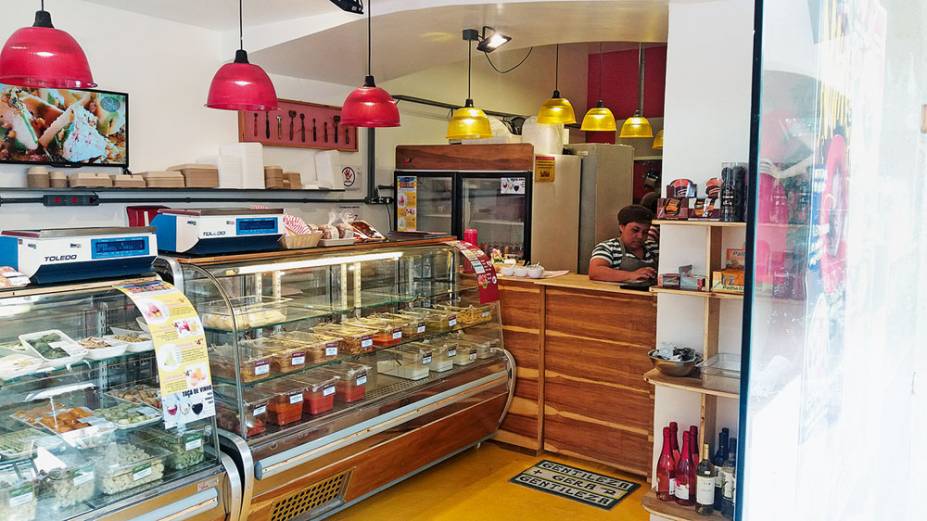 nova unidade da rotisseria: para comer ali ou levar