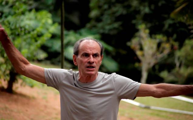 Primeiro Dia de um Ano Qualquer: o longa tem direção de Domingos Oliveira Primeiro Dia de um Ano Qualquer: o longa tem direção de Domingos Oliveira