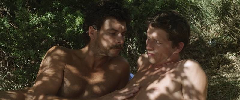 Um Estranho no Lago: os atores Christophe Paou e Pierre Deladonchamps