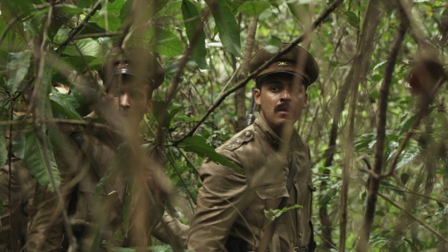 Emma Watson e Logan Lerman em As Vantagens de Ser Invisível: fita sobre um adolescente tímido Emma Watson e Logan Lerman em As Vantagens de Ser Invisível: fita sobre um adolescente tímido