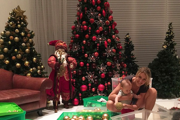 Celebridades nacionais e internacionais mostram árvore de Natal; confira a decoração de 12 famosos