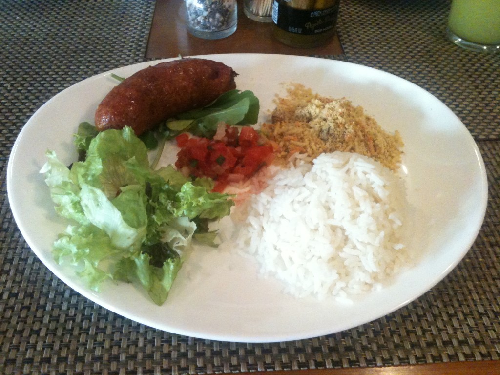 Prato executivo m&iacute;ni de lingui&ccedil;a: R$ 17,90 (Foto: Helena Galante)