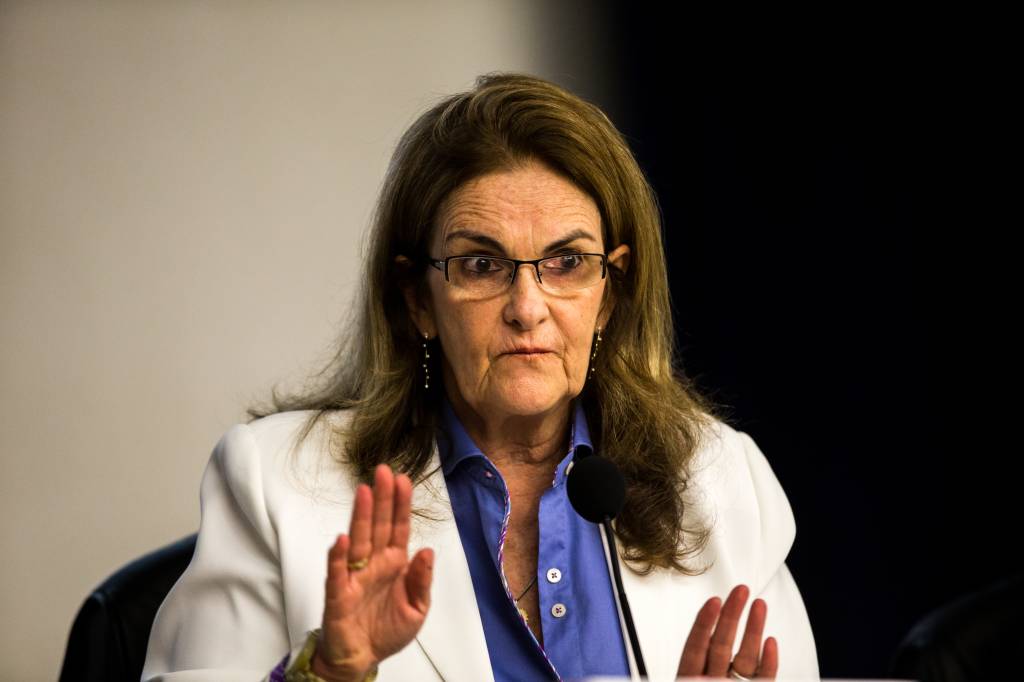 15 piadas sem Graça que rolaram após a renúncia da presidente da Petrobras