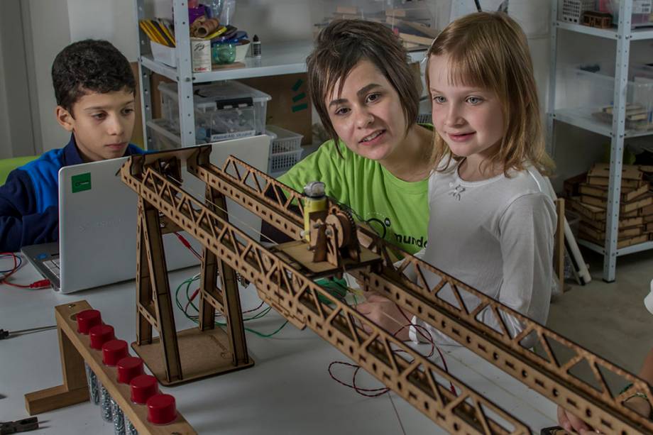 MundoMaker: construa seu próprio brinquedo MundoMaker: construa seu próprio brinquedo