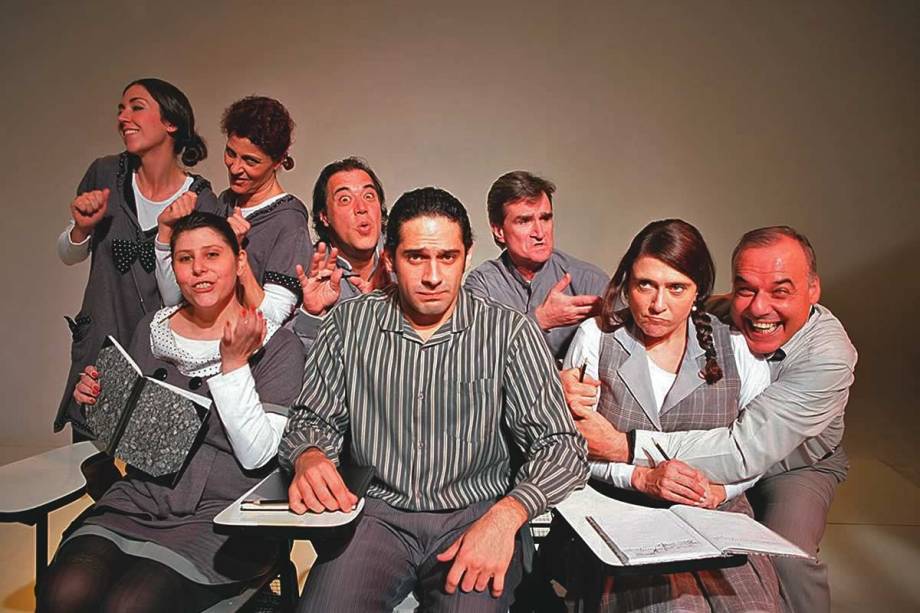 O elenco de A Aurora da Minha Vida: comédia de Naum Alves de Souza O elenco de A Aurora da Minha Vida: comédia de Naum Alves de Souza