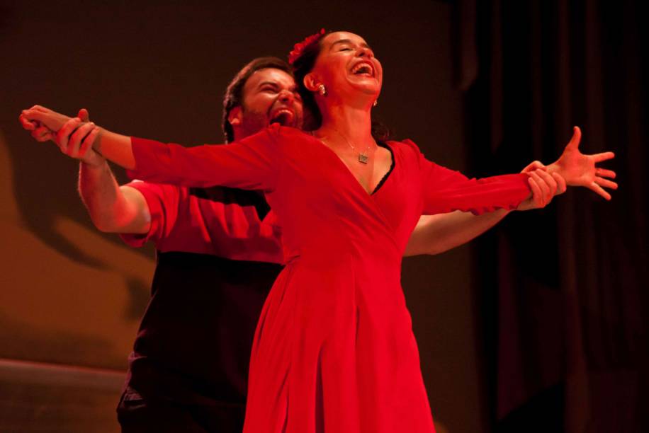 Peça baseada em texto de Nelson Rodrigues é uma parceria entre o diretor Nelson Baskerville e a Cia. Teatro do Kaos Peça baseada em texto de Nelson Rodrigues é uma parceria entre o diretor Nelson Baskerville e a Cia. Teatro do Kaos