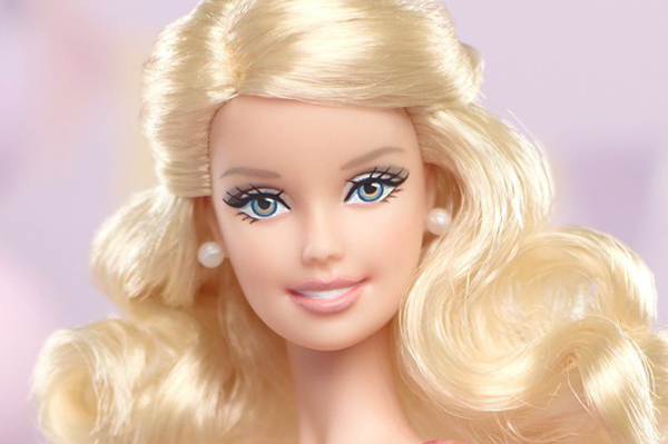 Bonecas Barbie poderão usar sapatilhas pela primeira vez