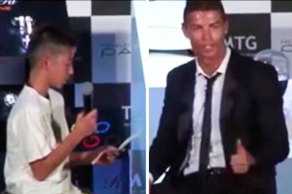 Cristiano Ronaldo defende garotinho que tentava fazer pergunta em português para o craque