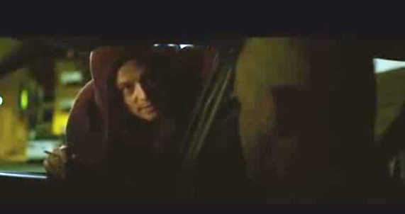 Cory Monteith interpretou um viciado em drogas em seu último papel no cinema; assista a um trecho do filme