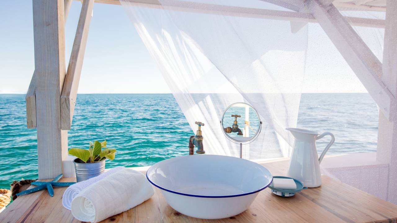 Airbnb Great Barrier Reef basin