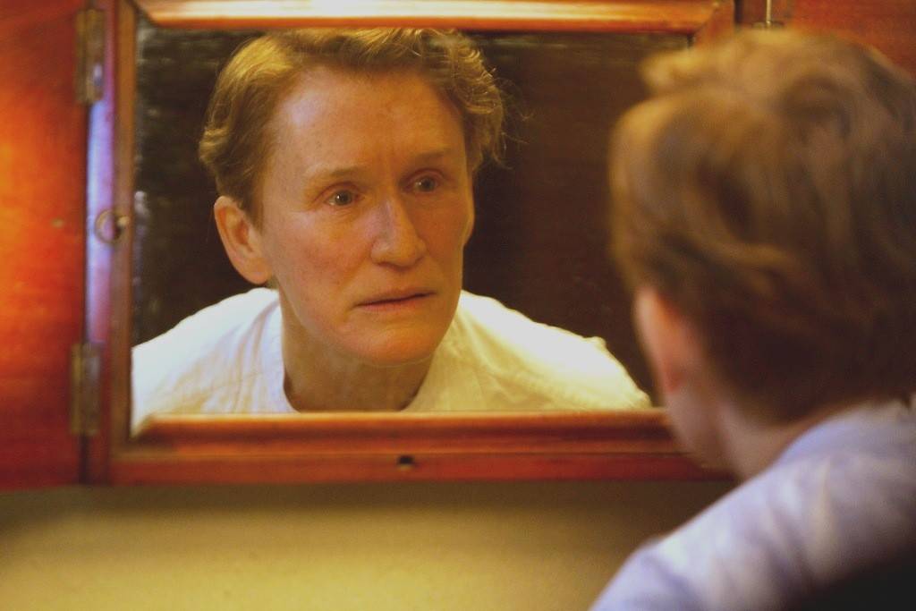 “Albert Nobbs”