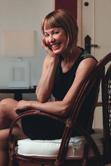 Aldine Muller: a volta da rainha da pornochanchada