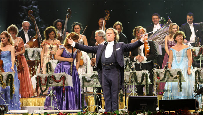 Concerto de André Rieu é exibido nos cinemas. Leia a entrevista com o violinista.