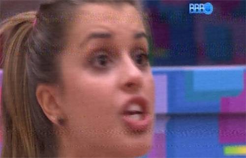Marcelo acusa Angela de colocá-lo no paredão do BBB 14 ao votar em Vanessa: “Frouxa!”