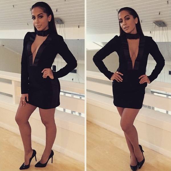 Quem vestiu melhor: Anitta ou Paloma Bernardi?