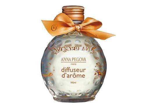 Difusor para ambiente de 300 ml, um dos produtos Anna Pegova Difusor para ambiente de 300 ml, um dos produtos Anna Pegova