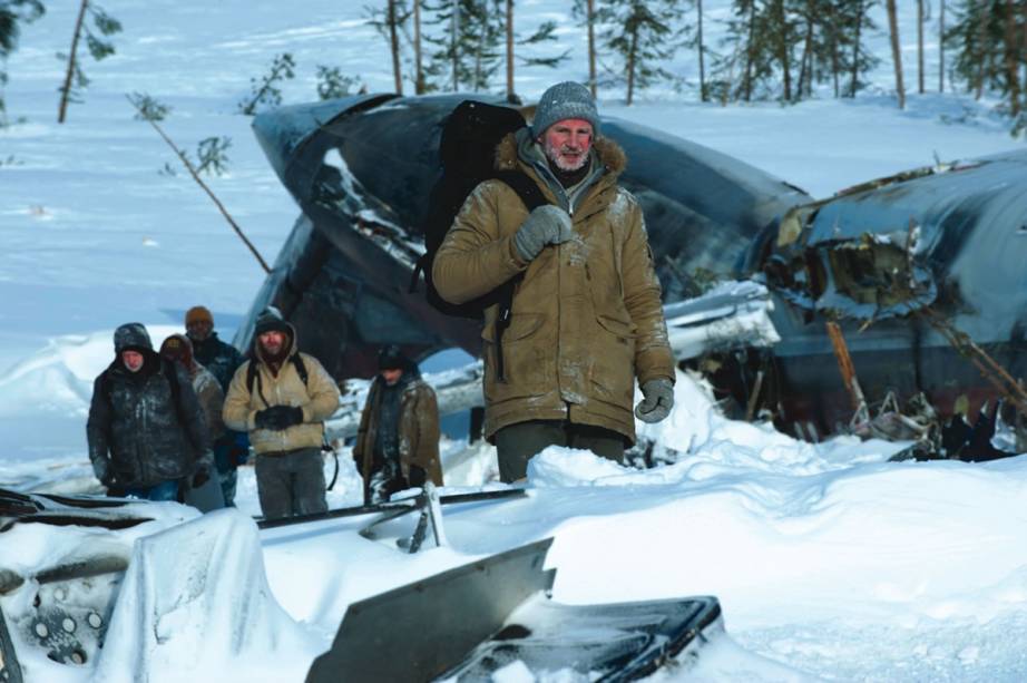 A Perseguição: desastre aéreo dá início a uma angustiante trama A Perseguição: desastre aéreo dá início a uma angustiante trama