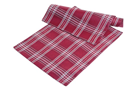 Jogos americanos, R$ 30,00 cada um. Roupa de Mesa, Rua Fidalga, 73, Vila Madalena, tel.: 3811-9715.