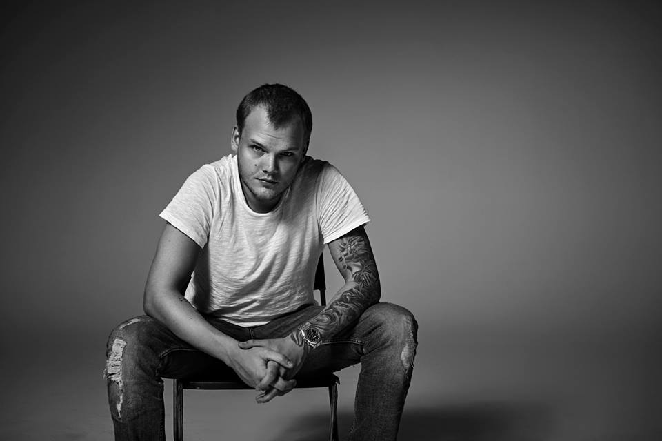 DJ sueco Avicii morre aos 28 anos