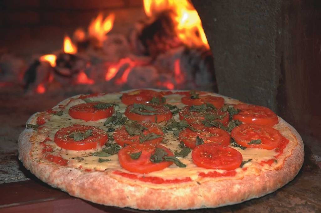 Pizza margherita Pizza margherita