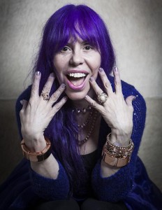 A cantora Baby do Brasil faz show gratuito no Largo da Batata na ter&ccedil;a (17)