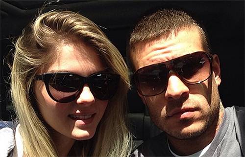 Bárbara Evans desabafa na internet: “Barra tá pesada, mas sou forte”