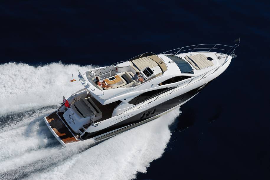 Manhattan 52, da Sunseeker, distribuido com exclusividade no país pela Boats Nautic Manhattan 52, da Sunseeker, distribuido com exclusividade no país pela Boats Nautic