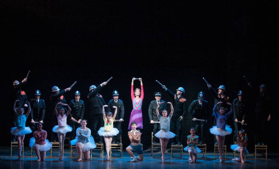 	Billy Elliot: músicas foram compostas por Elton John