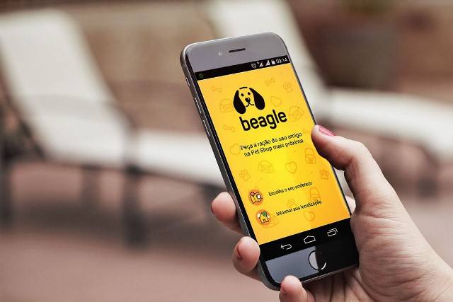 Aplicativo encontra as pet shops mais próximas e organiza itens por preço