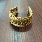 Pulseira de capim dourado: 45 reais