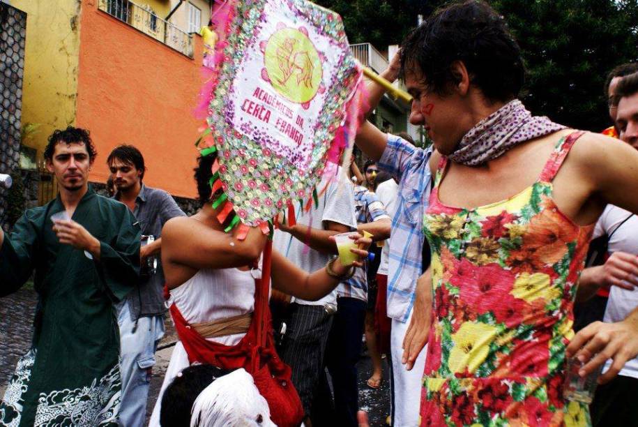 Bloco Acadêmicos da Cerca Frango