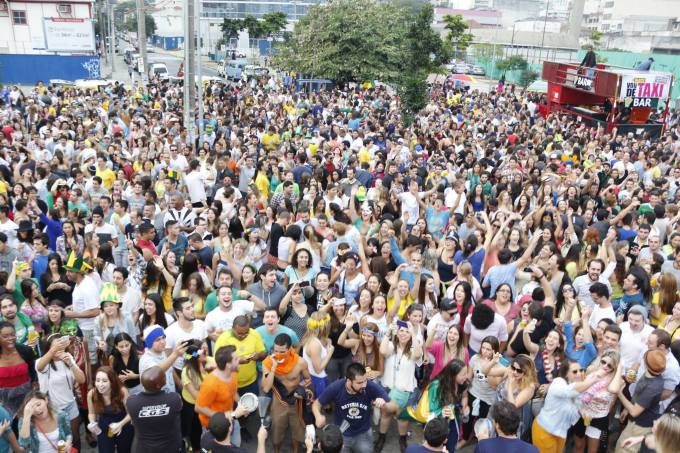 bloco-vou-de-t%c3%a1xi-1