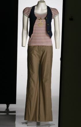 O que fica legal com calça boot cut?