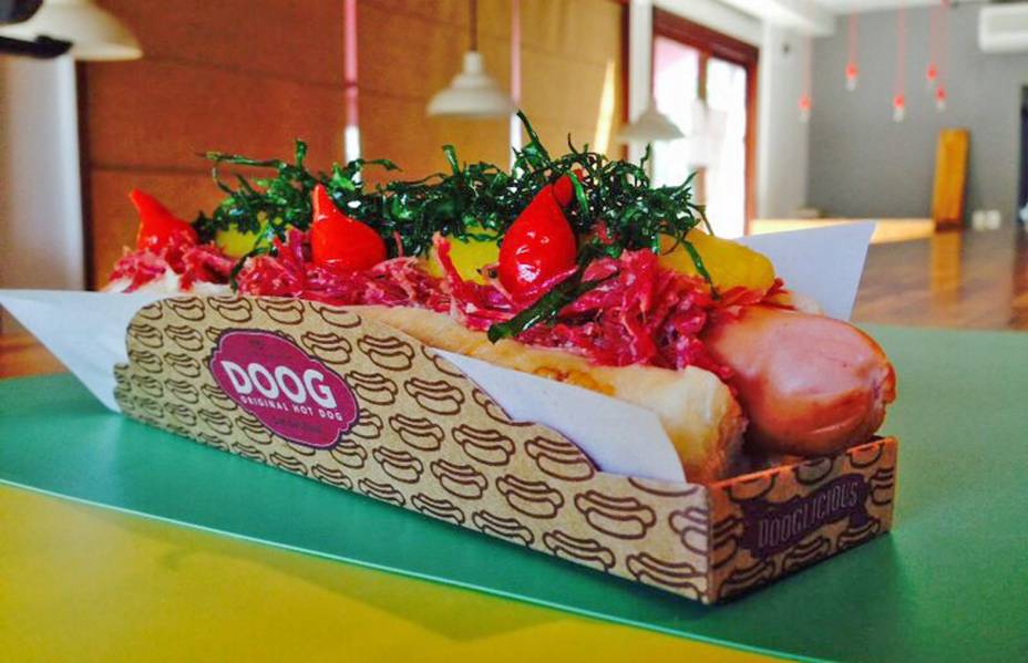 Brasileirinho: carne seca, purê de mandioquinha, crisp de couve e pimenta biquinho Brasileirinho: carne seca, purê de mandioquinha, crisp de couve e pimenta biquinho