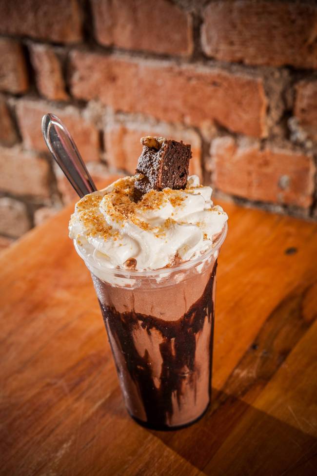 Brownie Shake - Big Kahuna Burger