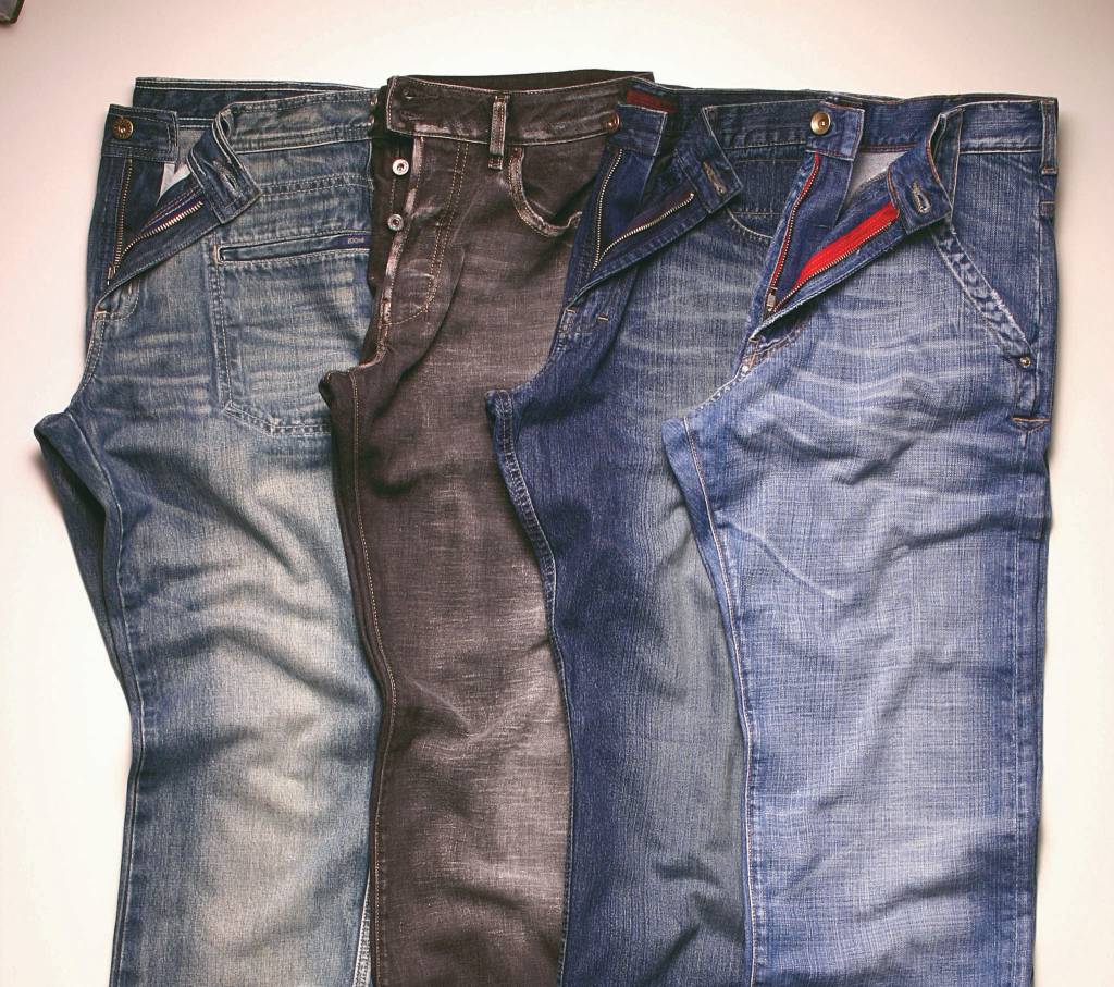“Cropped pants”