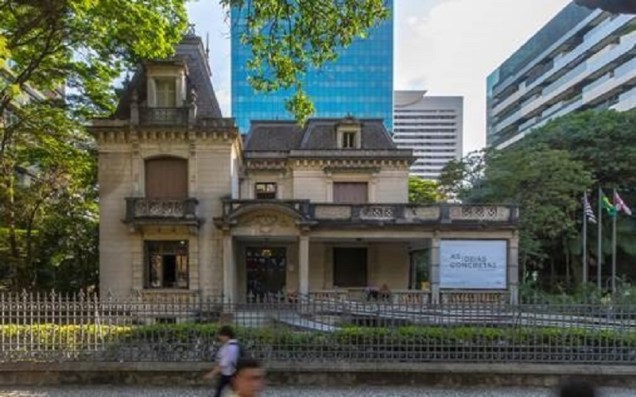 Casa das Rosas
