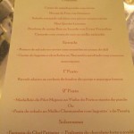 O card&aacute;pio assinado pelo La Tambuille: caviar, fil&eacute; mignon e nada de frango (Foto: Jo&atilde;o Batista Jr.)