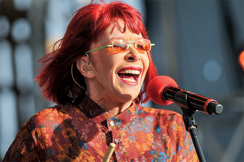Rita Lee: de volta aos palcos, repassa canções de todas as épocas Rita Lee: de volta aos palcos, repassa canções de todas as épocas