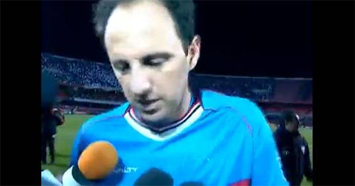 Rogério Ceni se irrita e diz que time do São Paulo está “uma b…”; assista ao vídeo