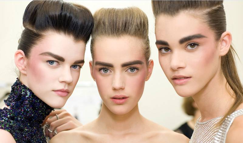 As sobrancelhas da Chanel no desfile Outono/Inverno 2013-2014