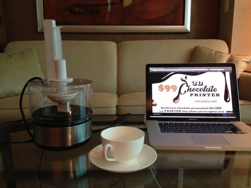 Conheça a ChocaByte, impressora 3D de chocolate