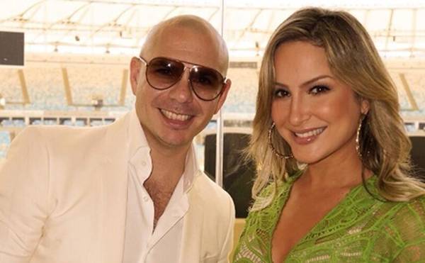 Claudia Leitte, Pitbull e Jennifer Lopez cantarão música da Copa; veja as reações na internet