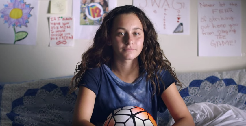 Marca de produtos para a pele lança comercial para incentivar a autoestima – e o resultado é emocionante!